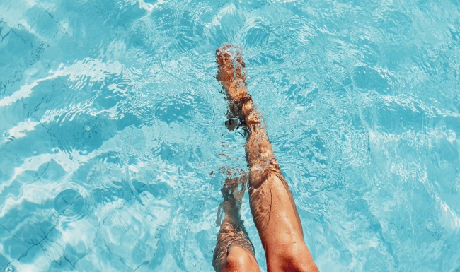 UNWIND HERE